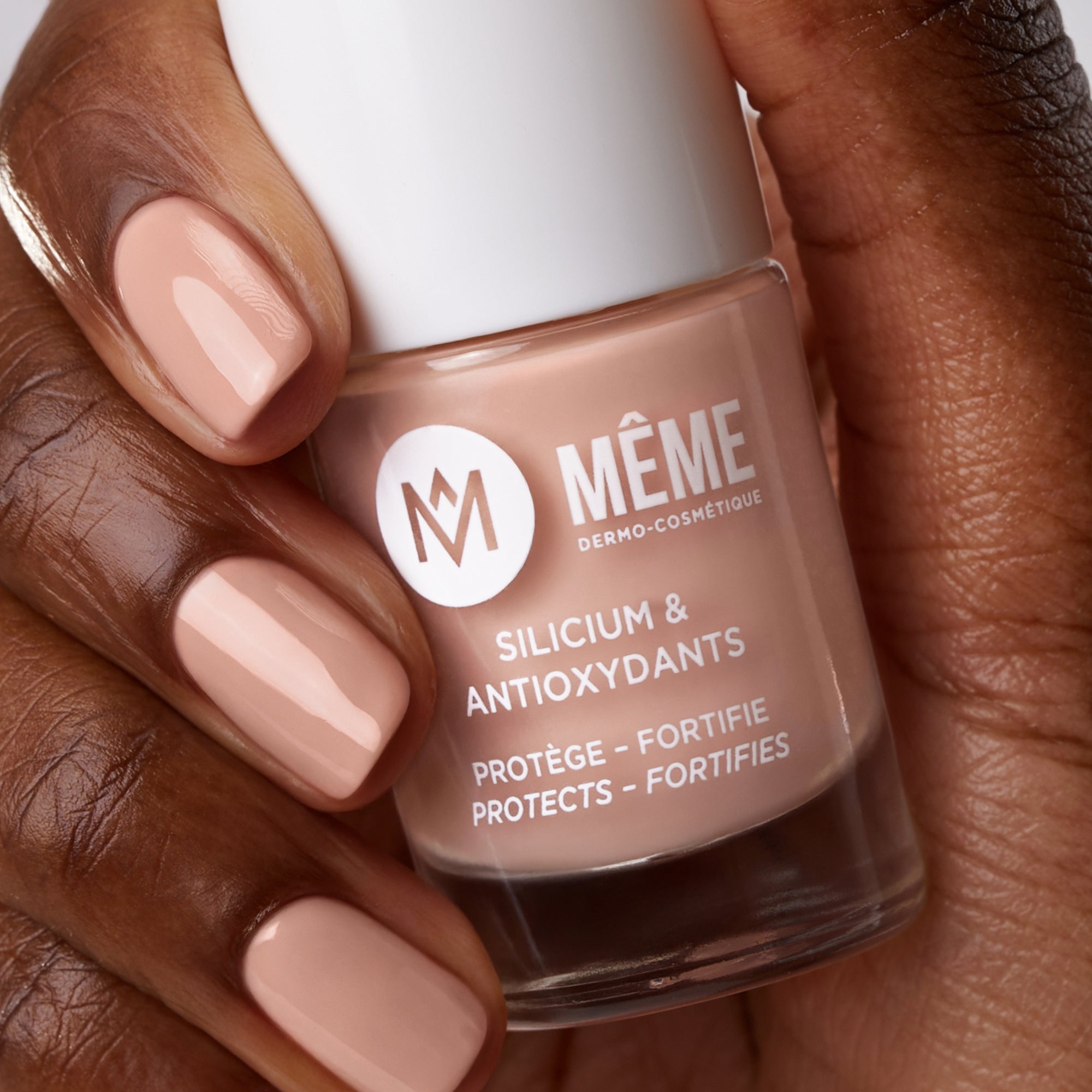 Même Cosmetics - Nagellack mit Silicium - diverse Farben 10 ml