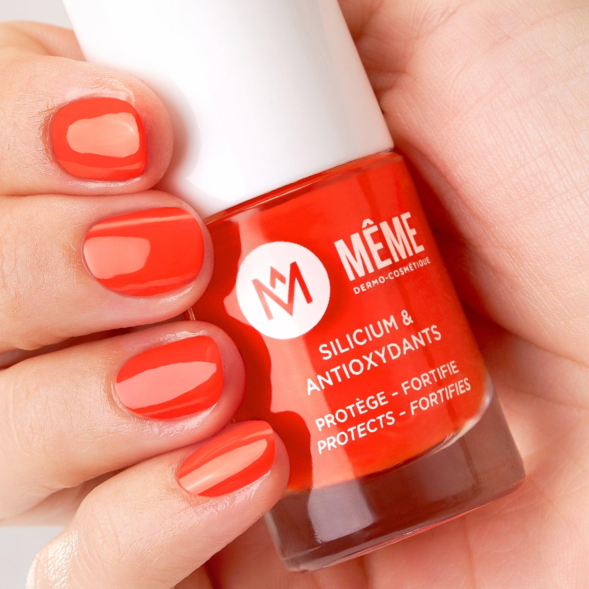 Même Cosmetics - Nagellack mit Silicium - diverse Farben 10 ml