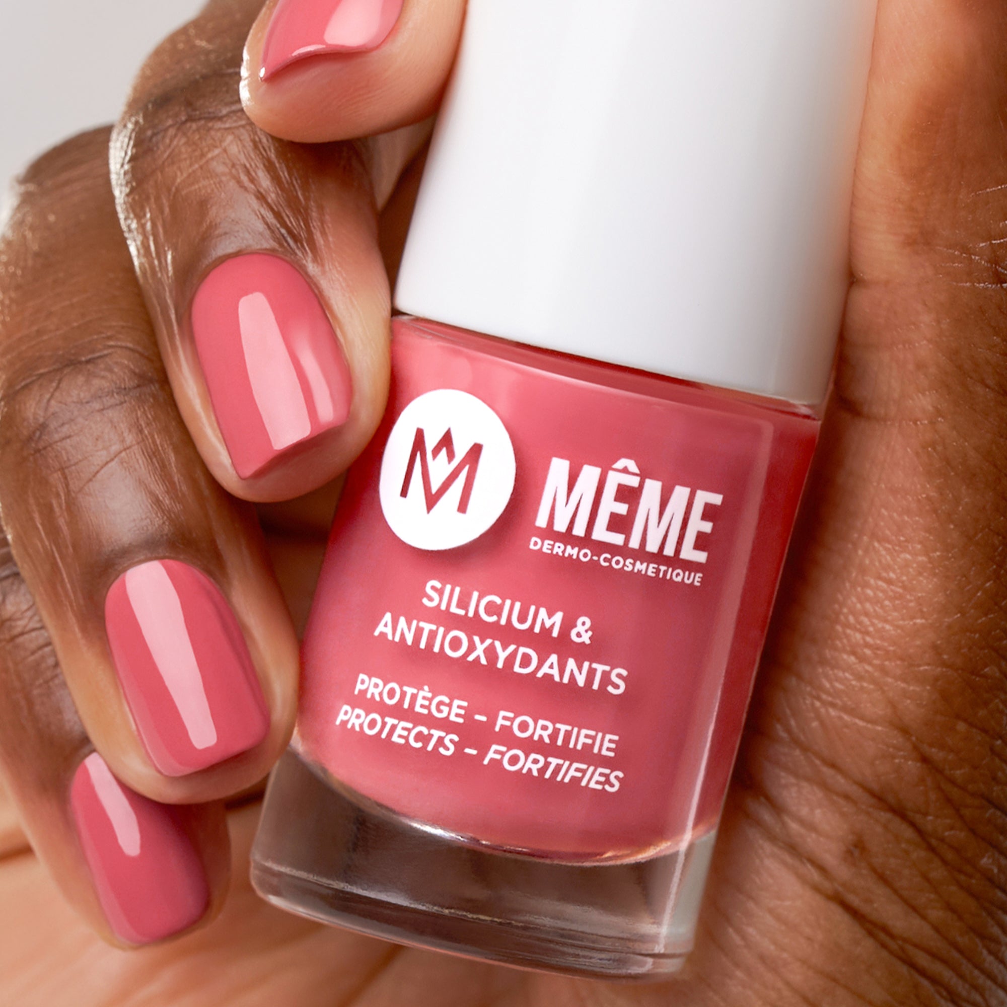 Même Cosmetics - Nagellack mit Silicium - diverse Farben 10 ml