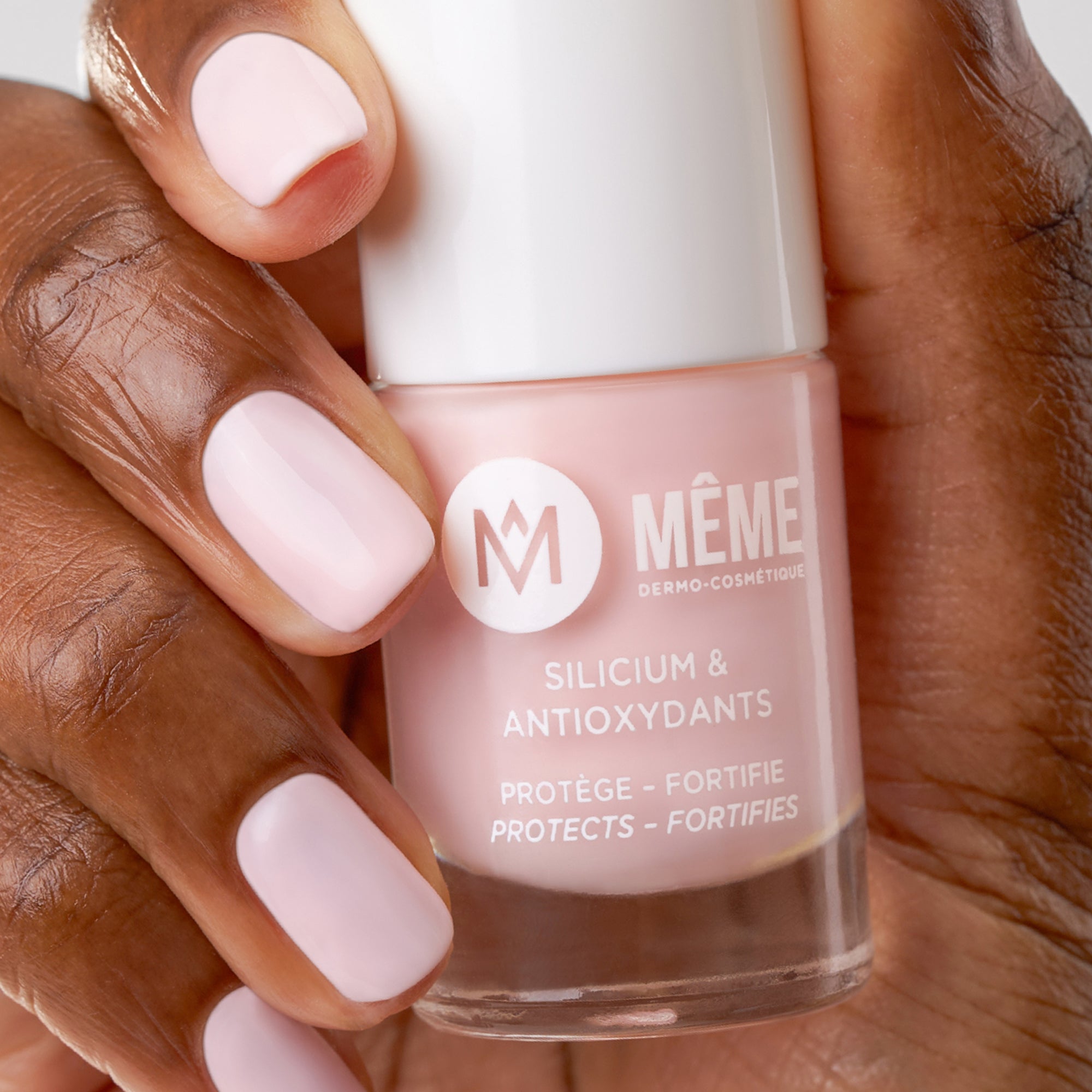 Même Cosmetics - Nagellack mit Silicium - diverse Farben 10 ml