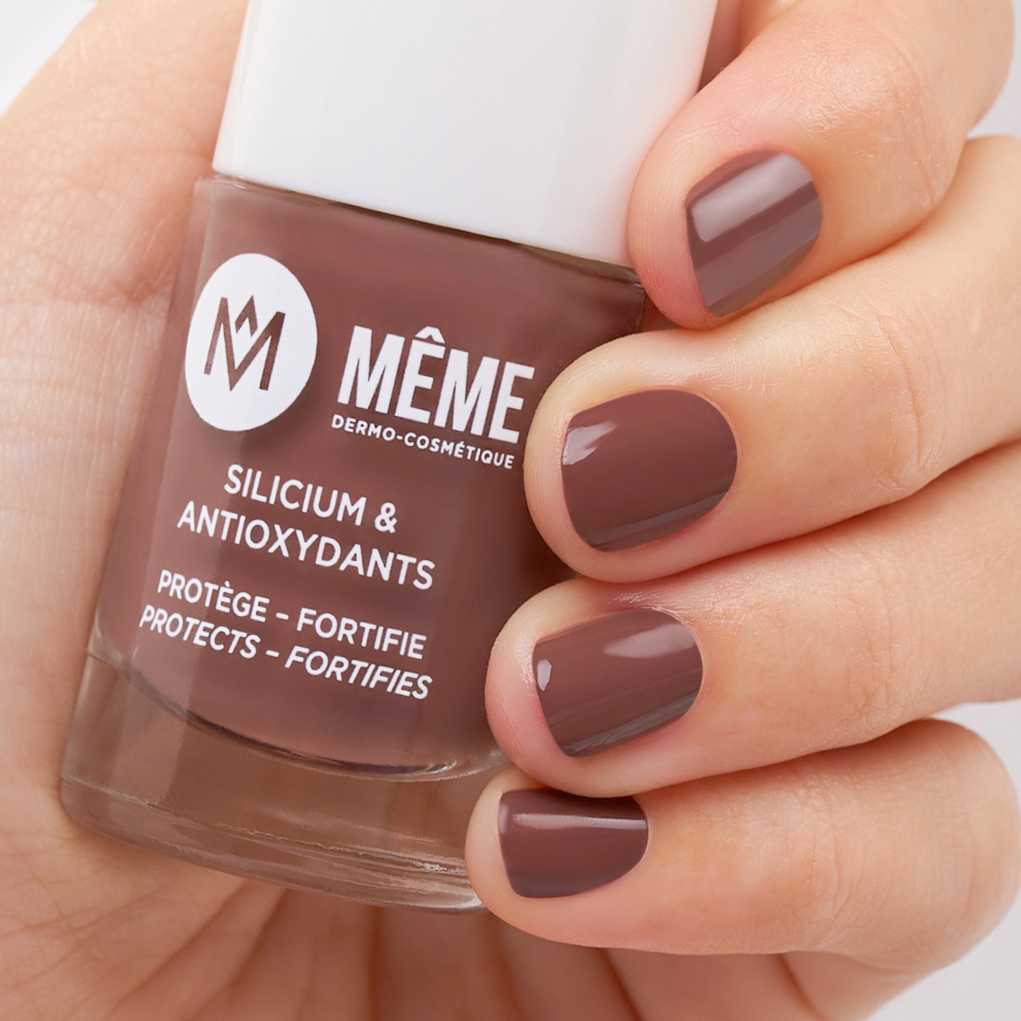 Même Cosmetics - Nagellack mit Silicium - diverse Farben 10 ml