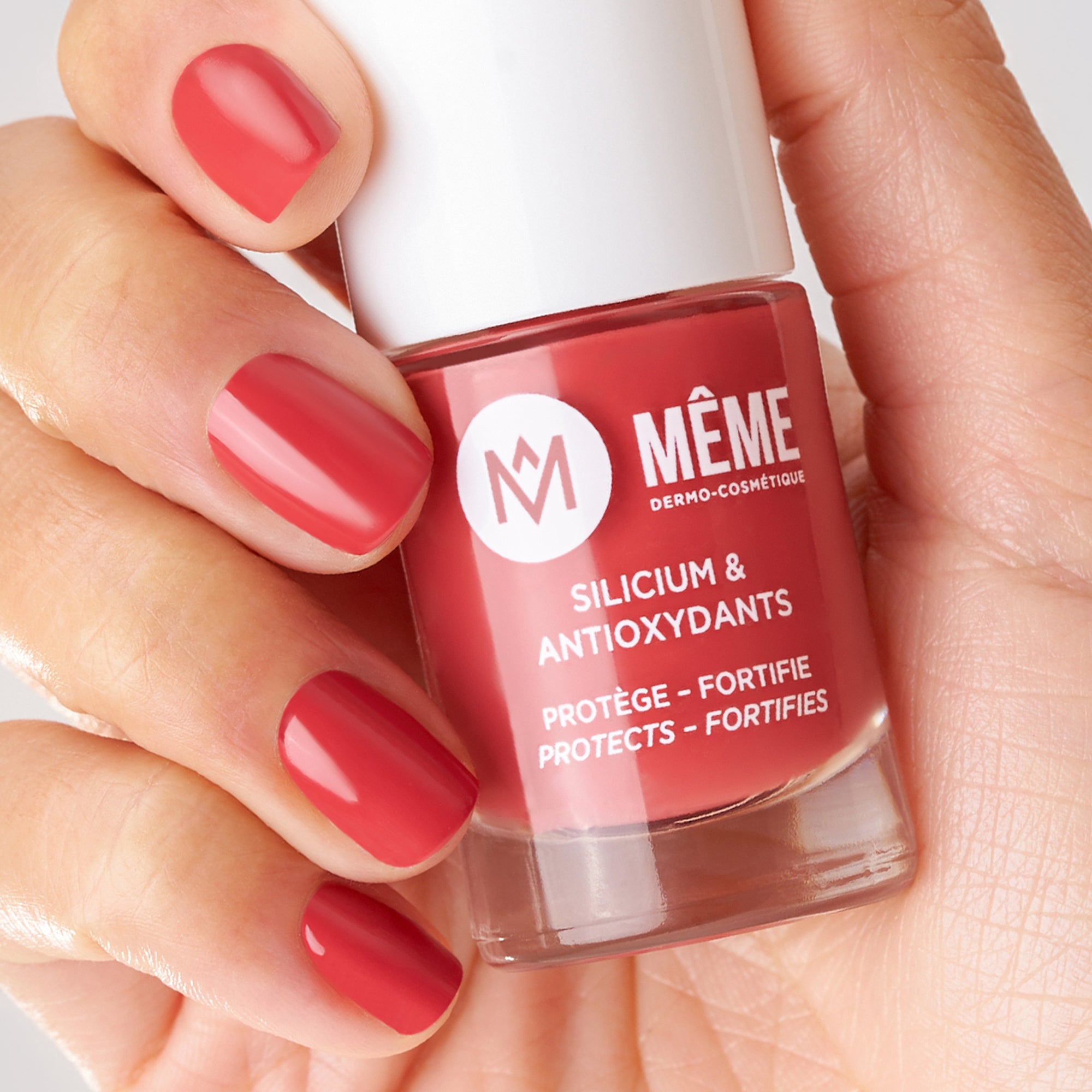 Même Cosmetics - Nagellack mit Silicium - diverse Farben 10 ml